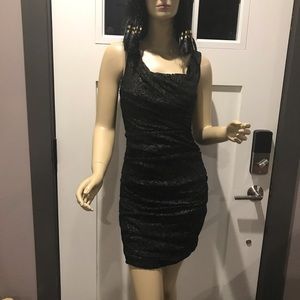 Black bodycon dress